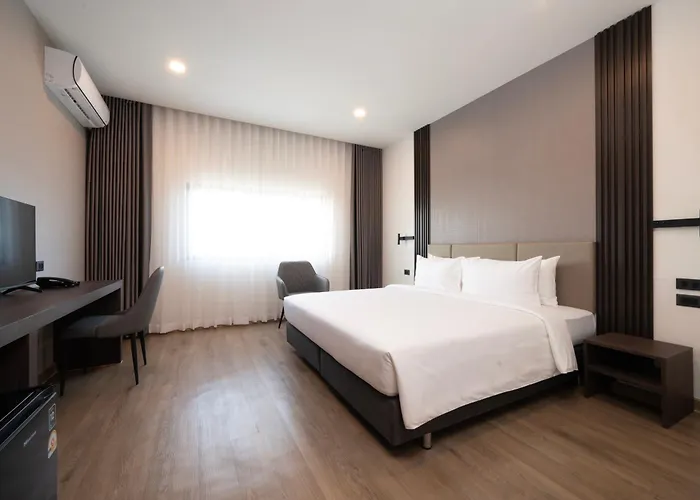 Surestay By Western Ramkhamhaeng Airport Rail Link 4* Bangkok